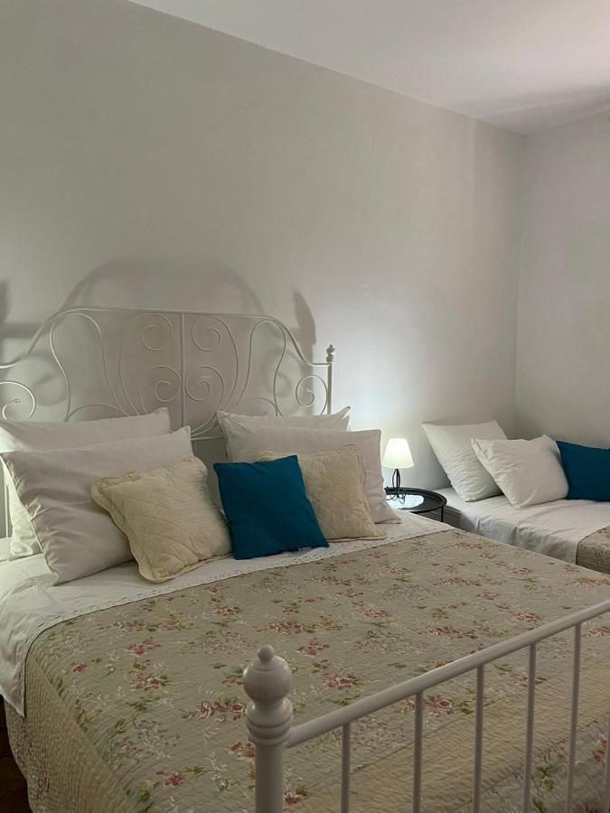 Apartment With Swimming Pool Jelsa  Esterno foto