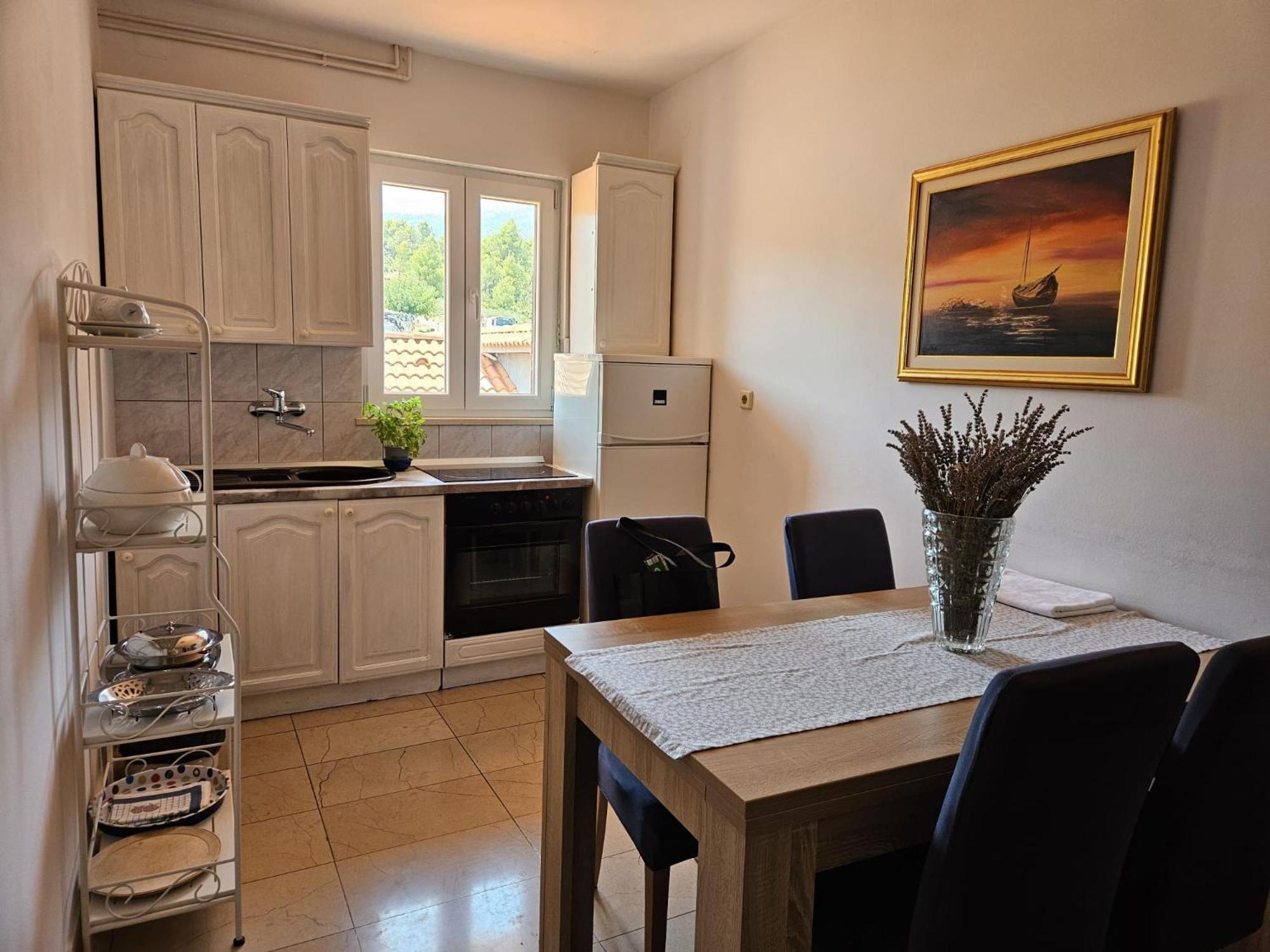 Apartment With Swimming Pool Jelsa  Esterno foto